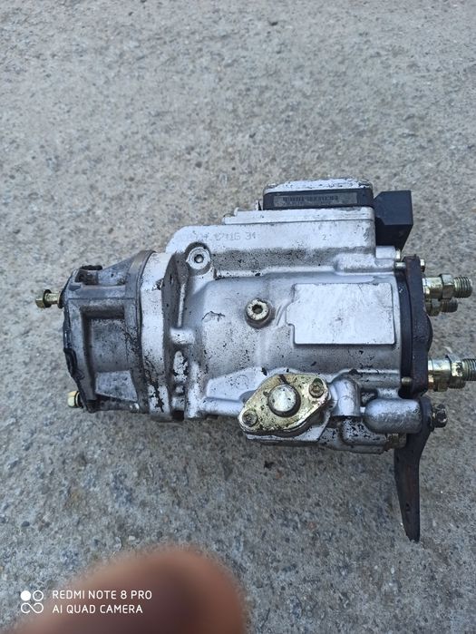 Vendo bomba injetora