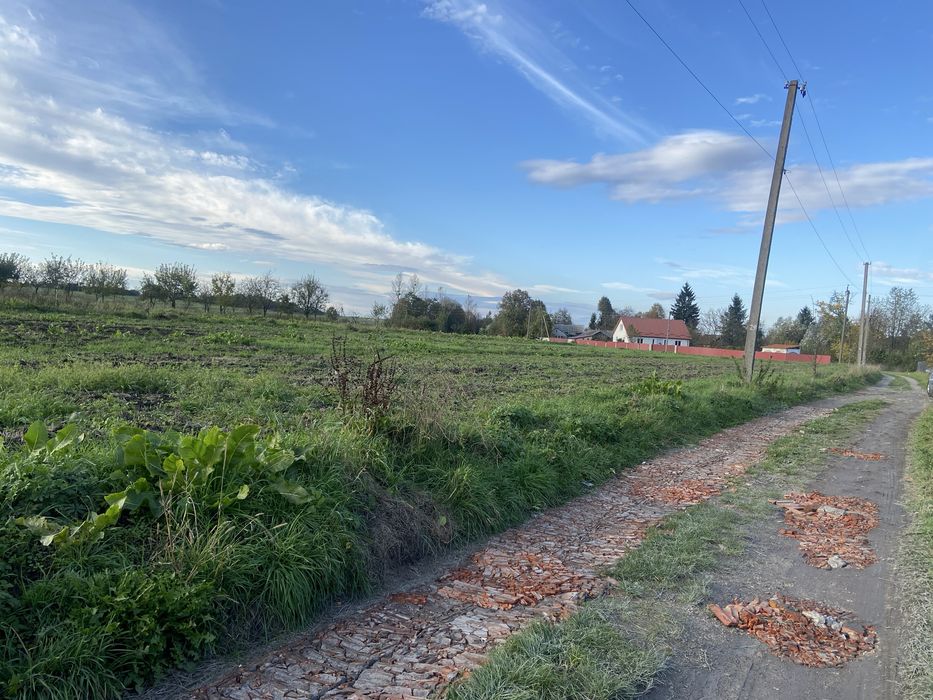 Продається земельна ділянка с.Гаї