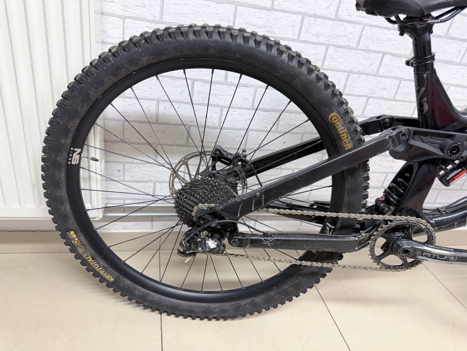 Rower downhill NS FUZZ 29" DH w rozmiarze M 055