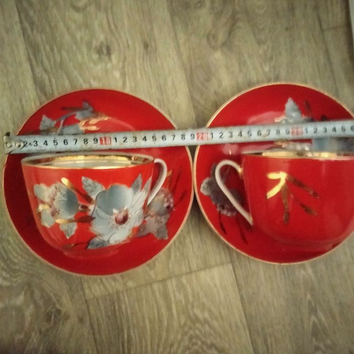 Продам чайные чашки.