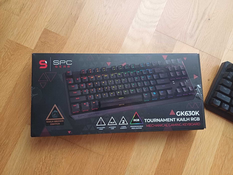 klawiatura spc gear g630k switche brązowe