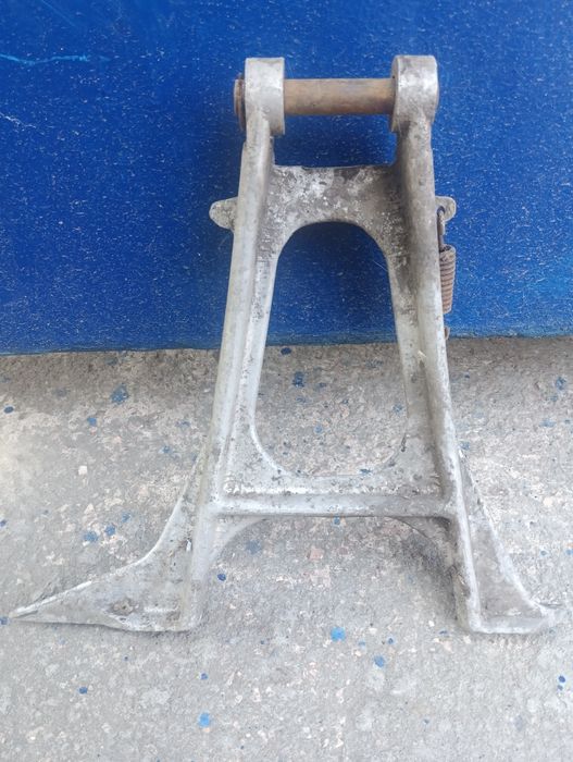 Підніжка центральна ЯВА