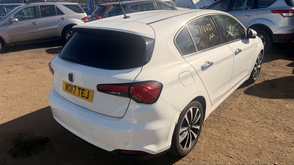 Fiat Tipo silnik 1.4 Benzyna 2017r,Anglik z kluczykami