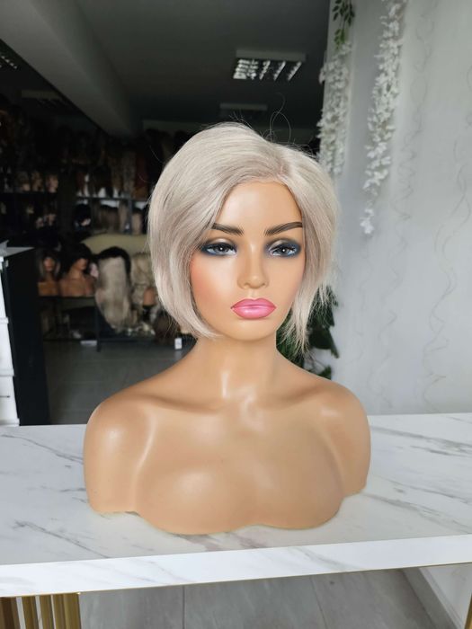 Peruka z włosów naturalnych Kalina jasny perłowy blond