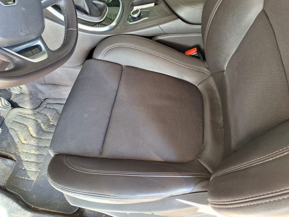 Carrinha 7 lugares Renualt Espace