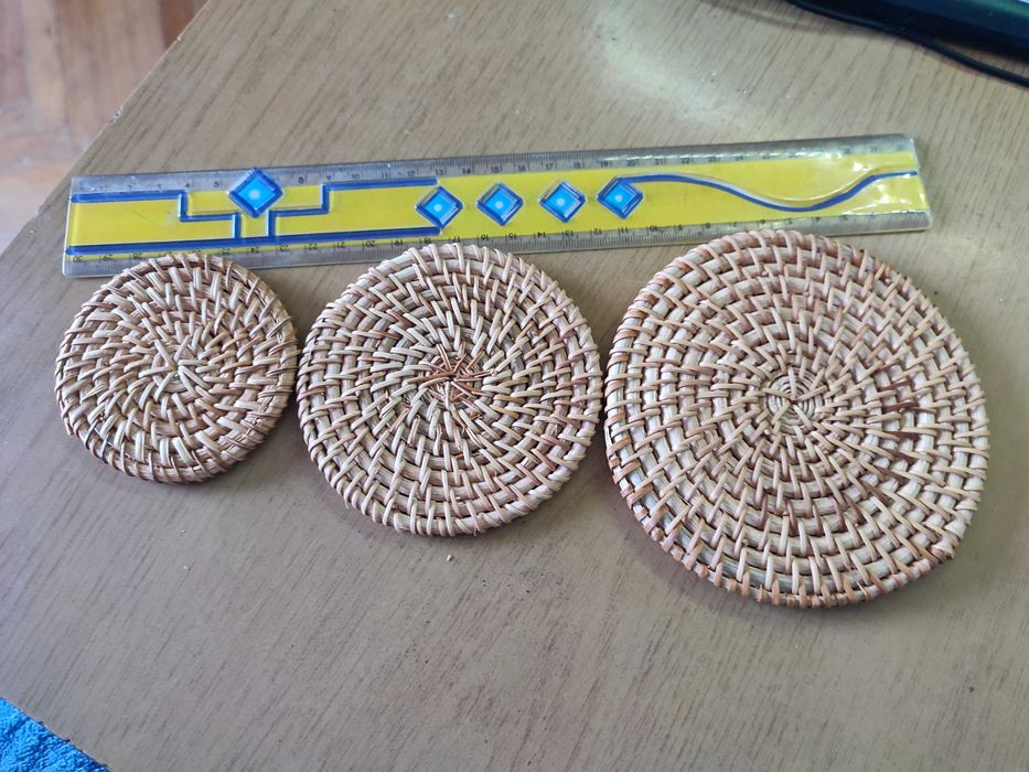 Піднос рознос бар плетений для подачі їжі ротанг Голандія