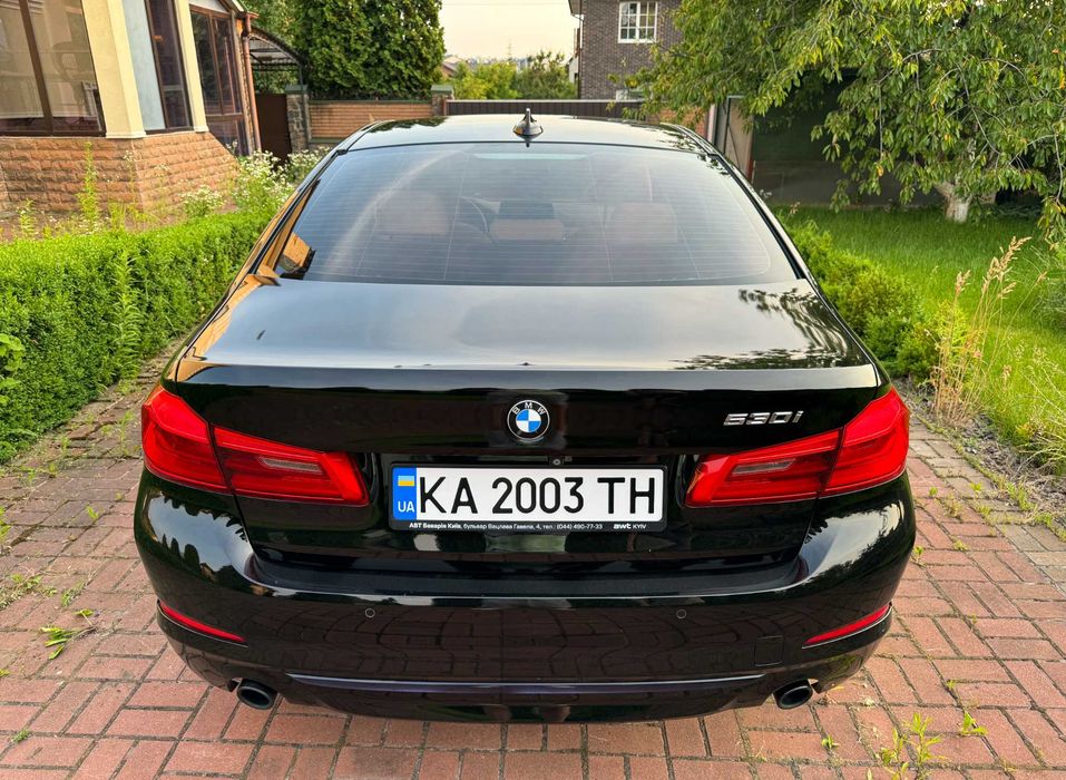 BMW 5 Series 2019 VIN WBAJA5C54KWW29974 фото оголошення 7 з 24