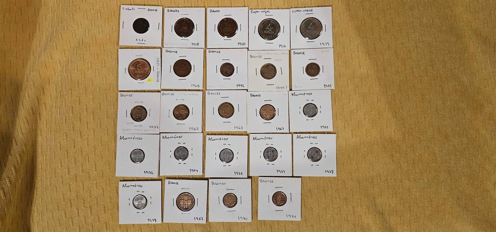 Lote de 46 moedas da República