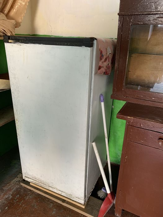 Продам холодильник Донбасс