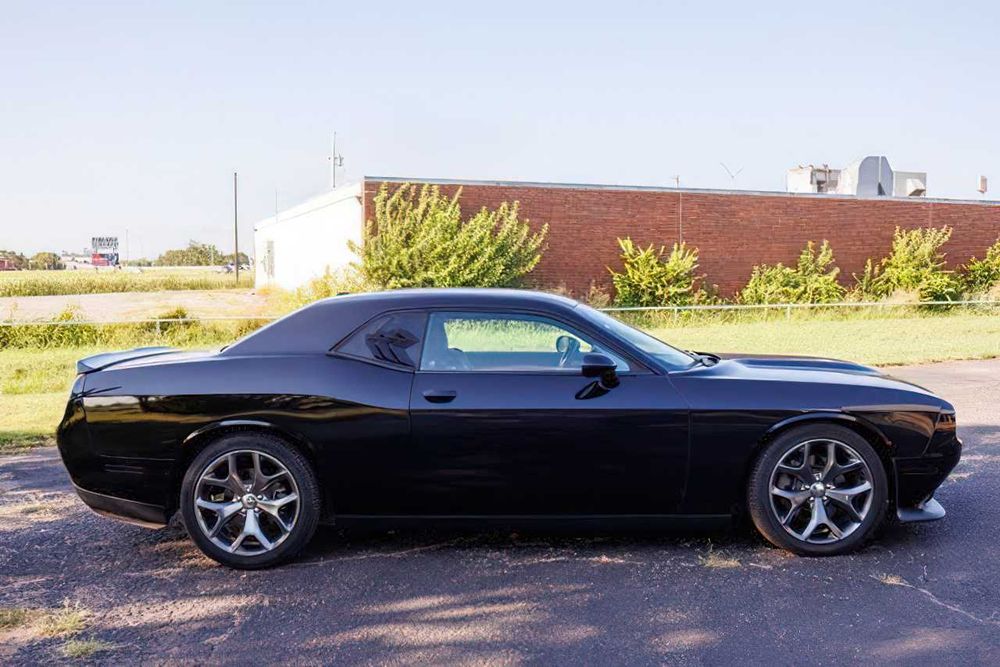 Dodge Challenger RT      2020