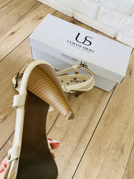Buty/sandały na obcasie S.Barski rozm. 39