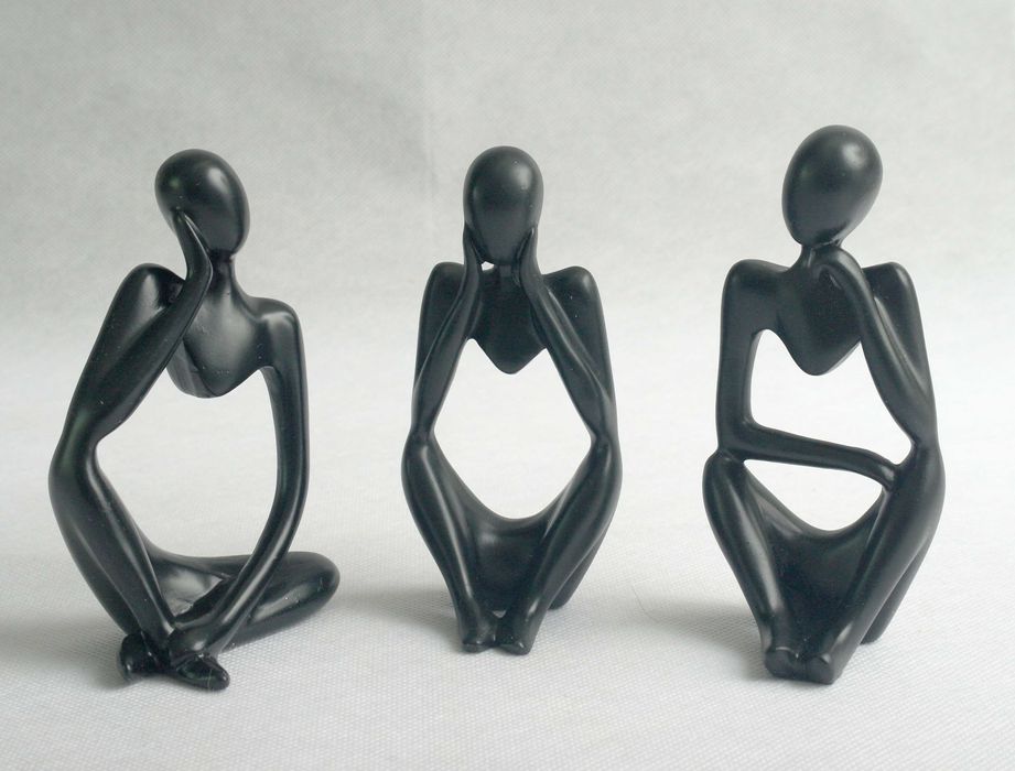Фигурки в стиле модерн на полку, домашний декор
