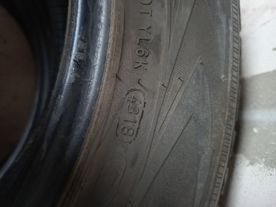 2 szt. OPONY ZIMOWE Nokian WR d4 185/65/15  2szt