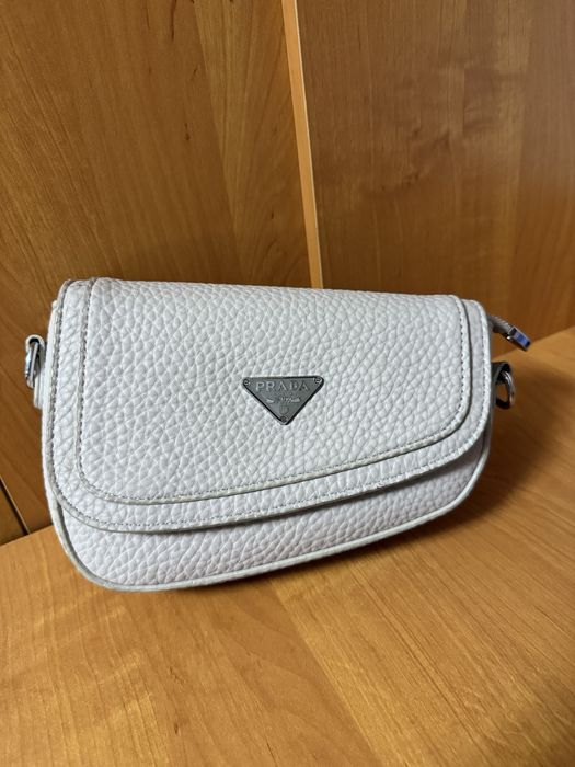 Сумка через плече жіноча