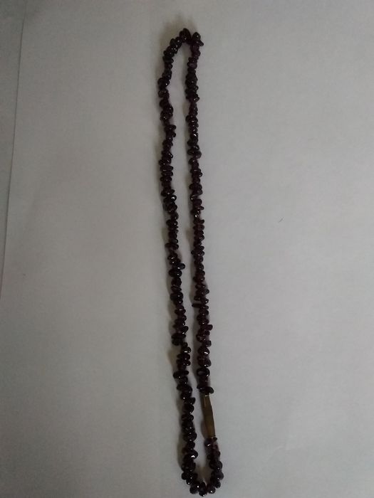 Продам бусы гранат