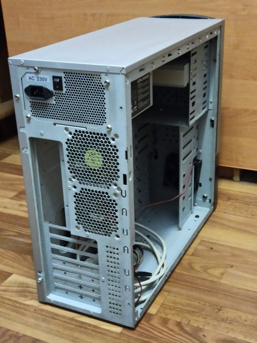 Системный блок ATX с блоком питания 500 Вт
