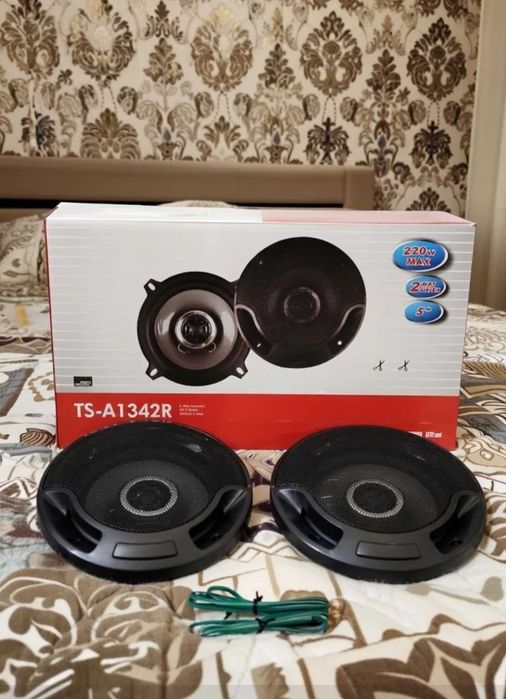 Автоакустика 13см 220w динаміки колонки для авто потужні