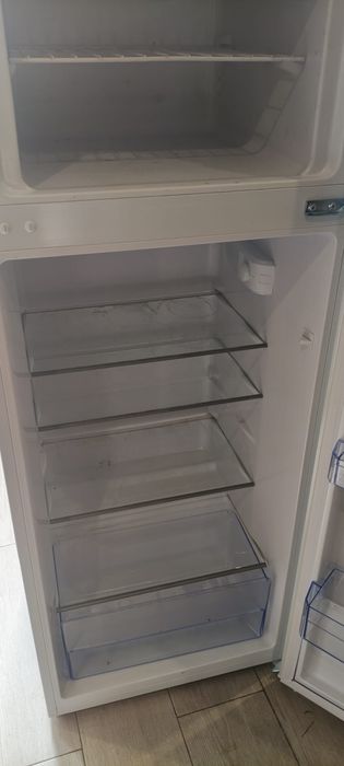 Geladeira  206L