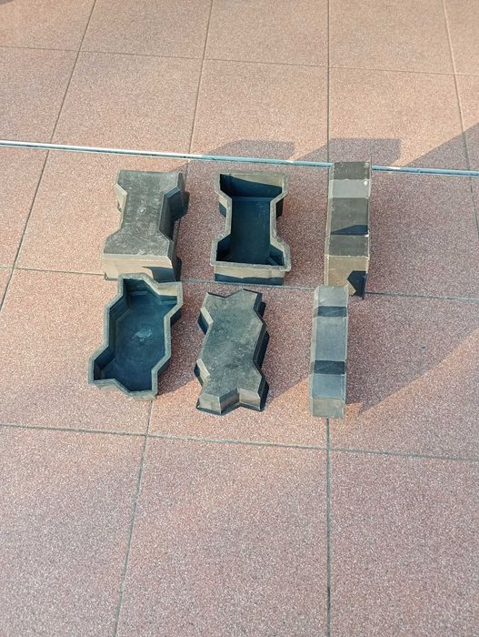 formy plastikowe do kostki brukowej