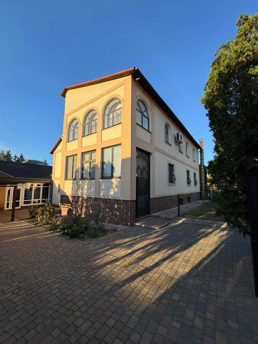 Продаж великого будинку в с.Геронимівка