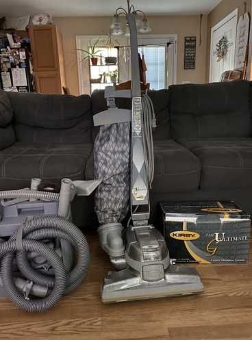 Aspirador Kirby com muito pouco uso