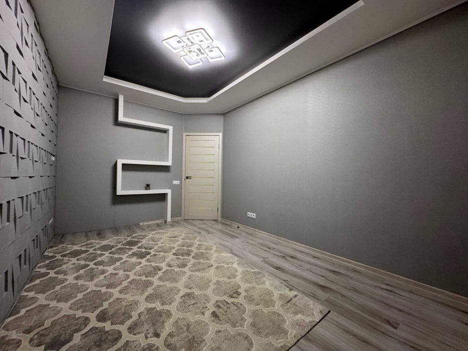 Продаж 2-кімнатна квартира Центральний Парк