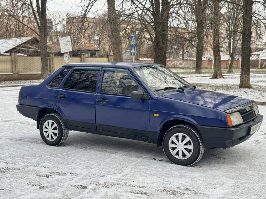 Продам ваз 2199 с газом