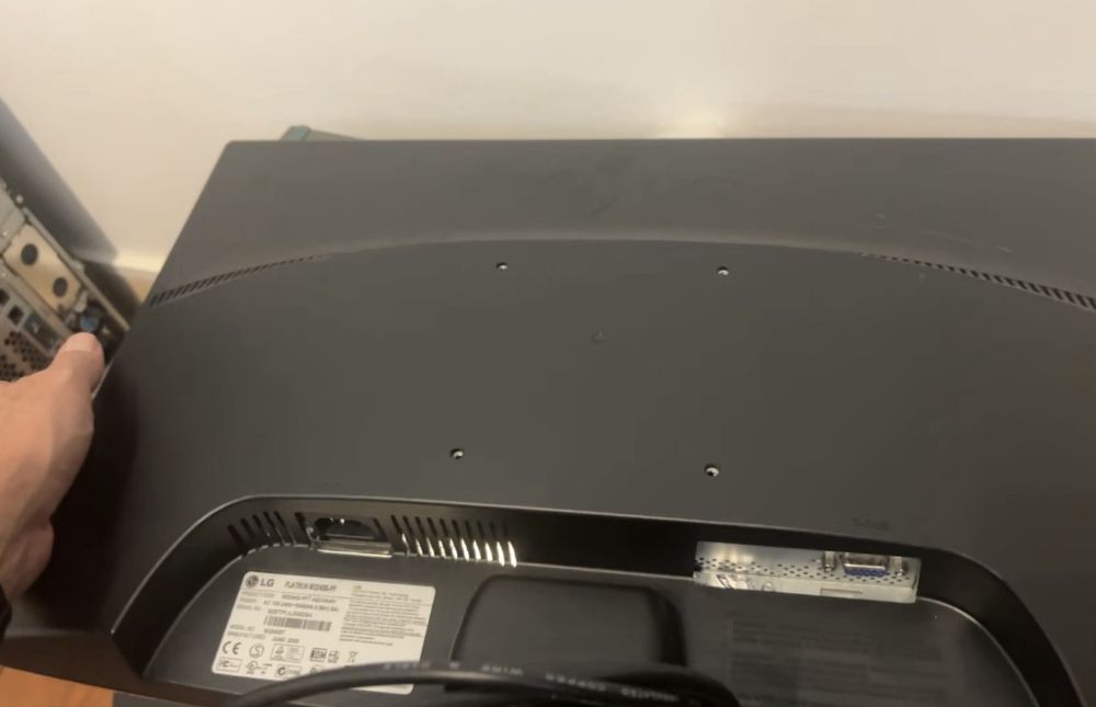 Monitor LG W43 Series