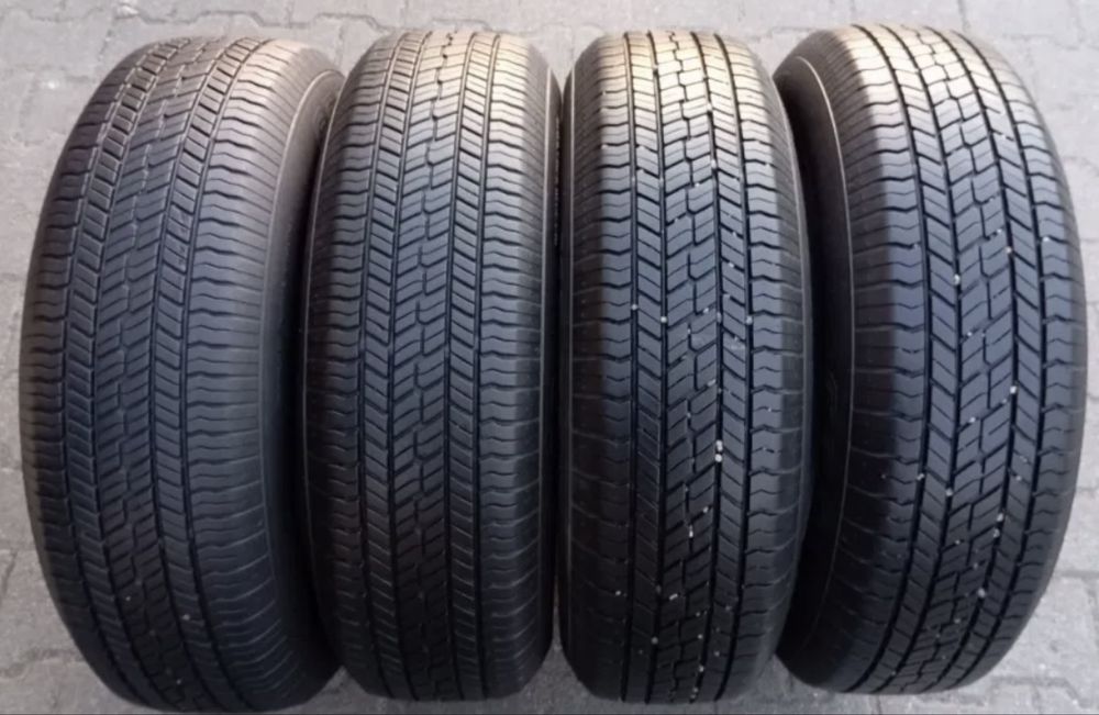 Шини Yokohama 215/70 R16 , резина ідеальна