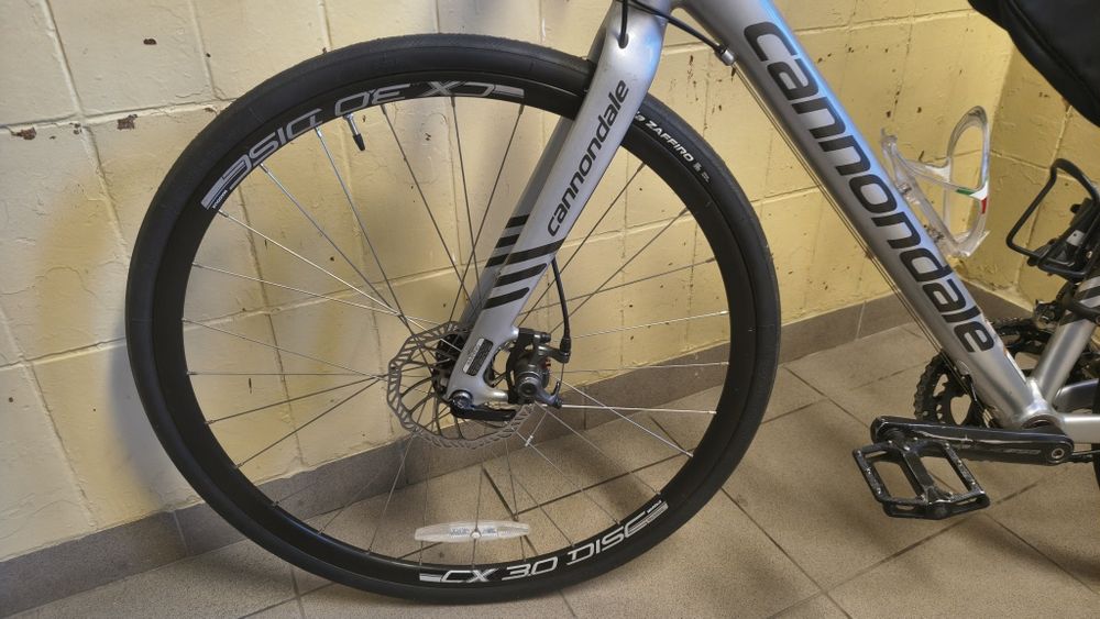 Gravel cannondale