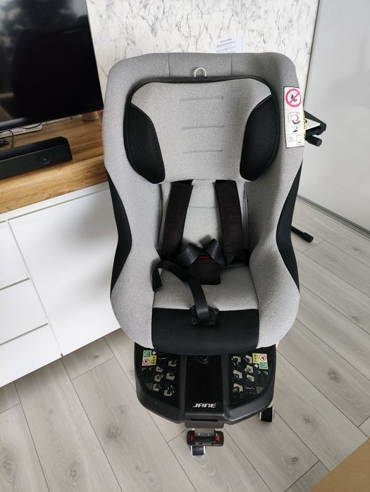 Fotelik samochodowy obrotowy Jane Gravity