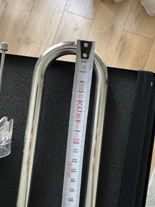 Par de Lily Pipes em metal novos