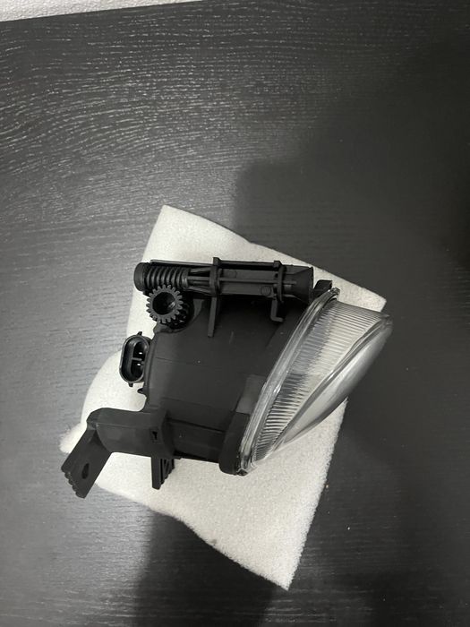 Farol de nevoeiro lado esquerdo para Audi A3/A4
