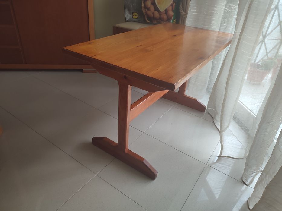 Mesa de Centro / Apoio Estilo Olaio