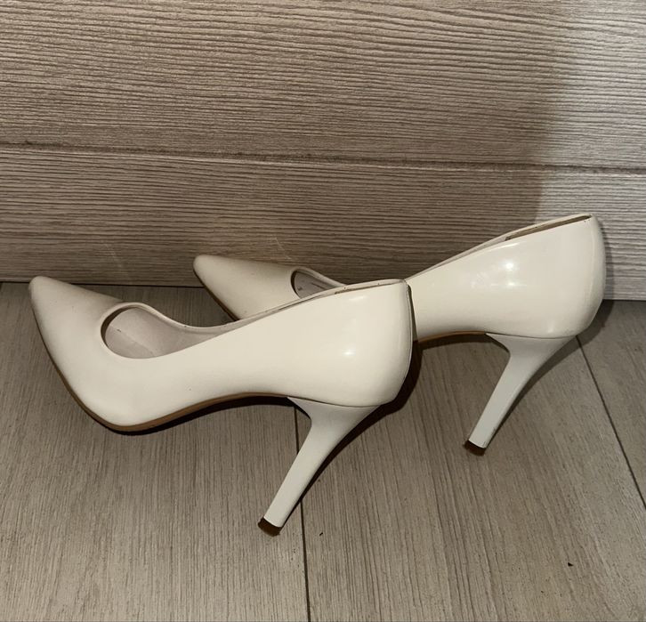 Нові Шкіряні молочні лодочки