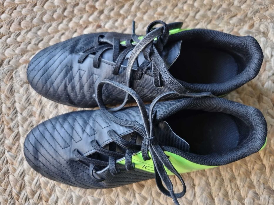 Korki, buty do piłki nożnej rozmiar 35