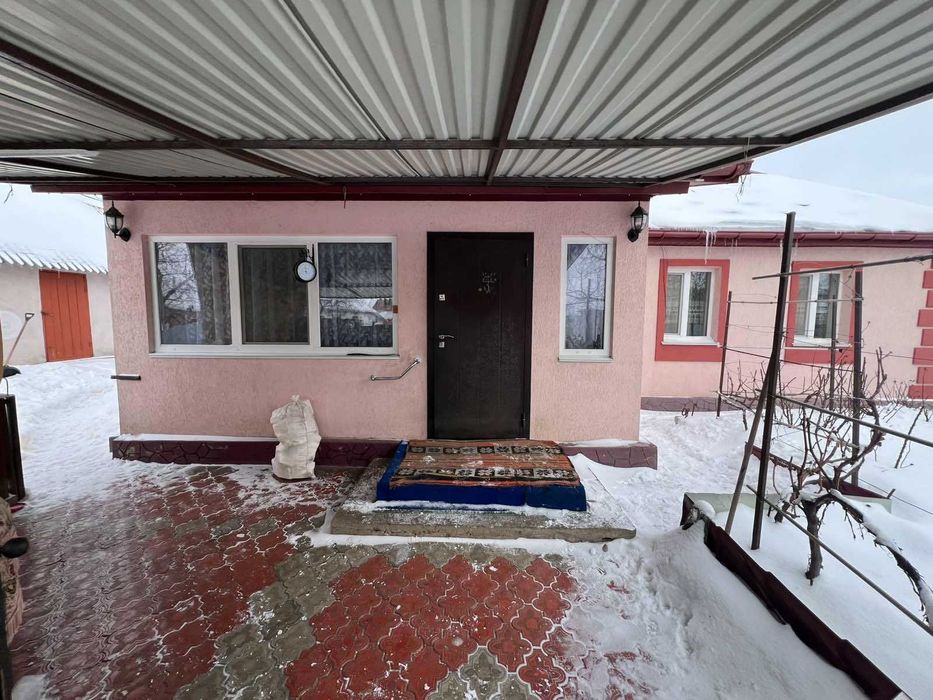 Продаж будинку, с. Уладівське