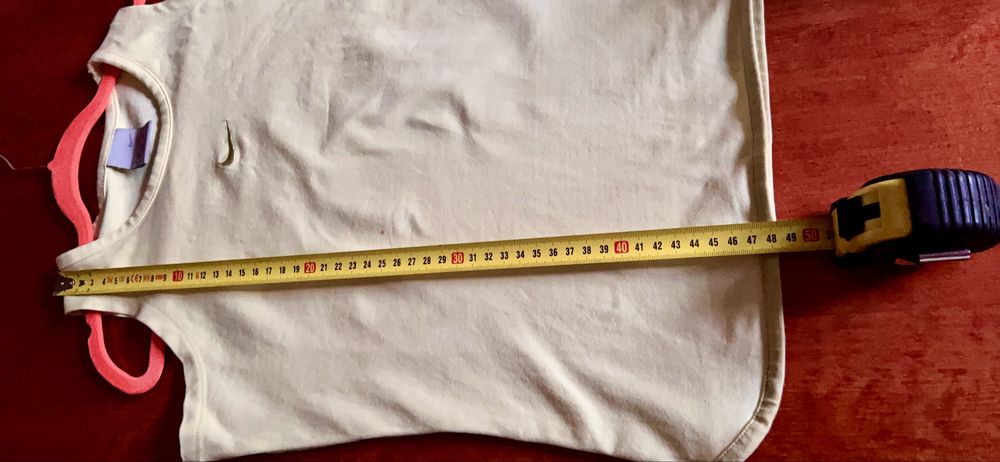 Top sem manga da Nike