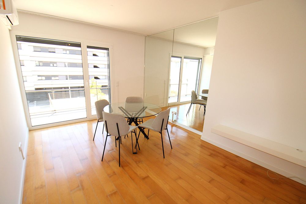 Arrendamento de apartamento T1 na Rua do Volga, 1