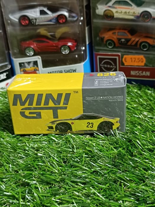Mini GT Nissan Z LB NATION  Works