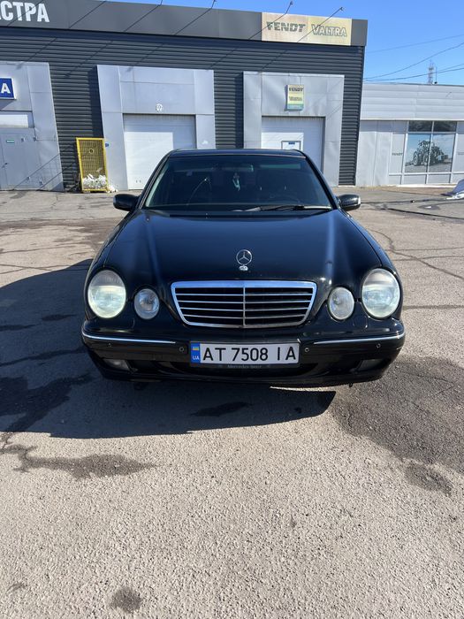 Mercedes Benz 210 4.3 газ бенз