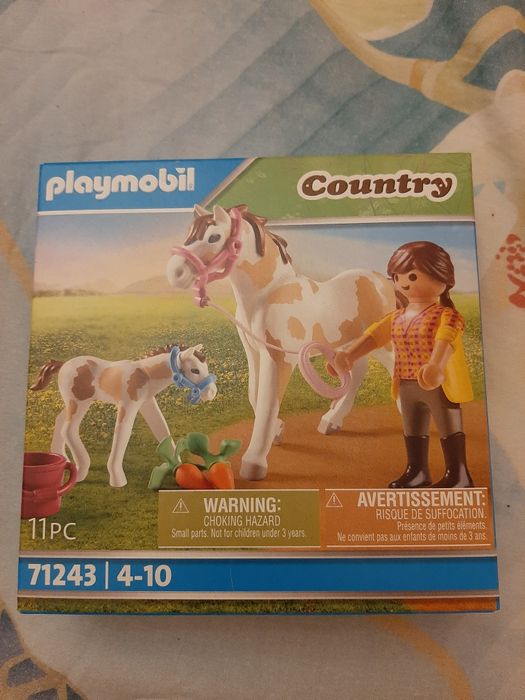 Playmobil zestaw klacz ze źrebakiem