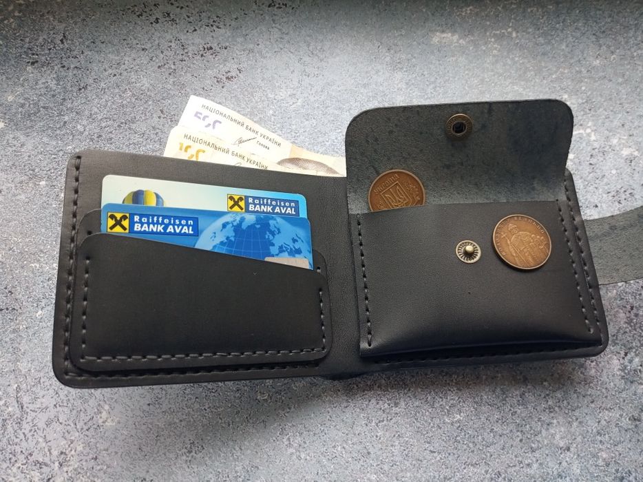 Шкіряний гаманець ручної роботи