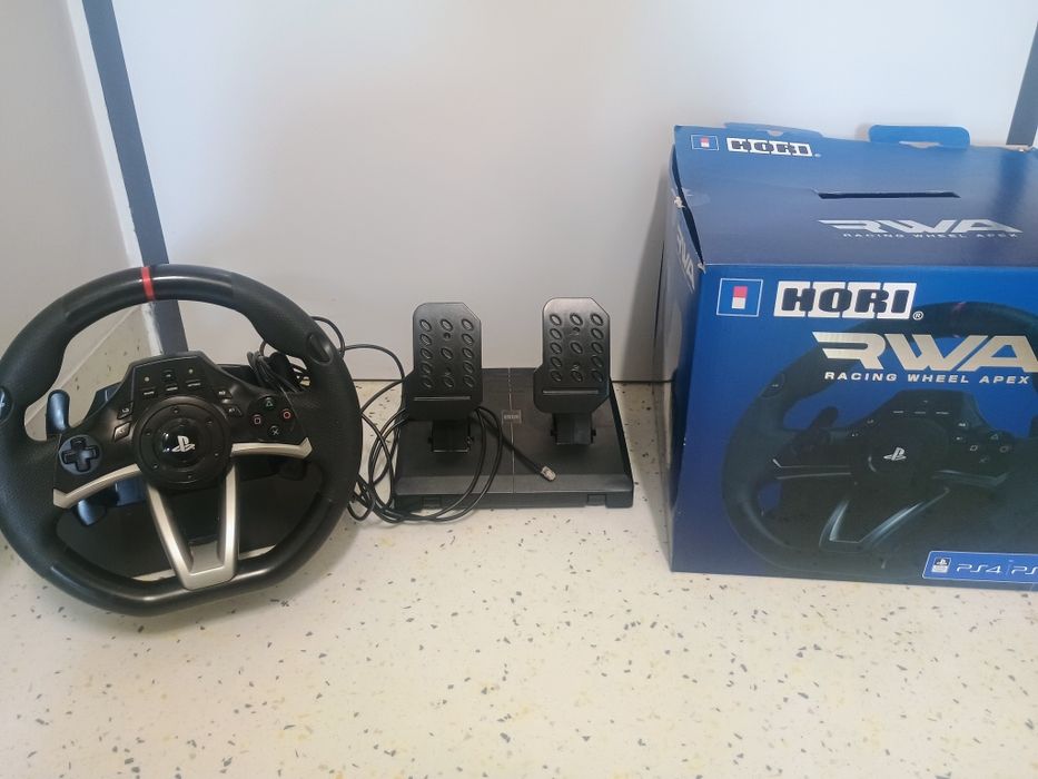 Hori Racing Wheel Apex – komplet z pudełkiem