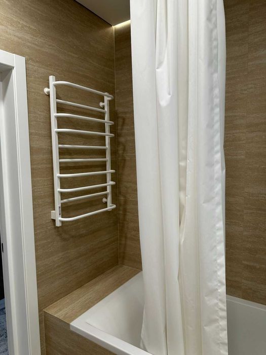 Продаж 1 к. квартири 51 кв.м. Desna Park Residence
