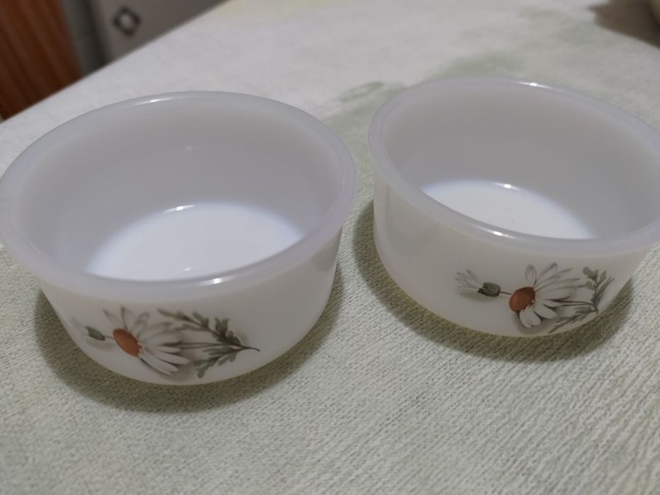 6 Taças em Porcelana