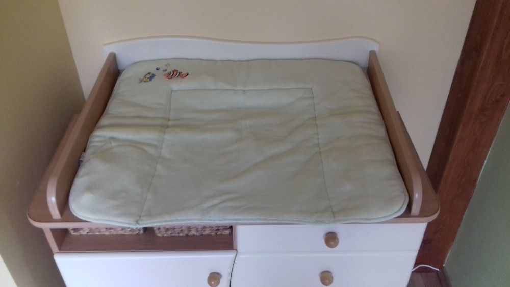 Zestaw mebli dzieciecych