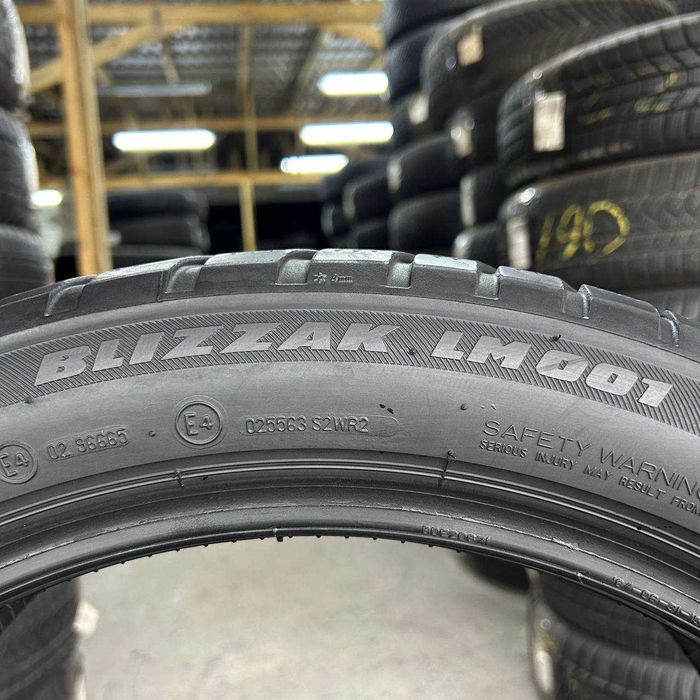 Резина бу Bridgestone Blizzak LM001 RunFlat 225/50 R18 європейська зима 5 мм можна поштучно