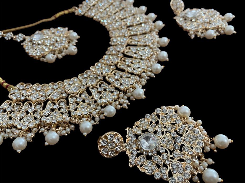 Conjunto magnifico de joias