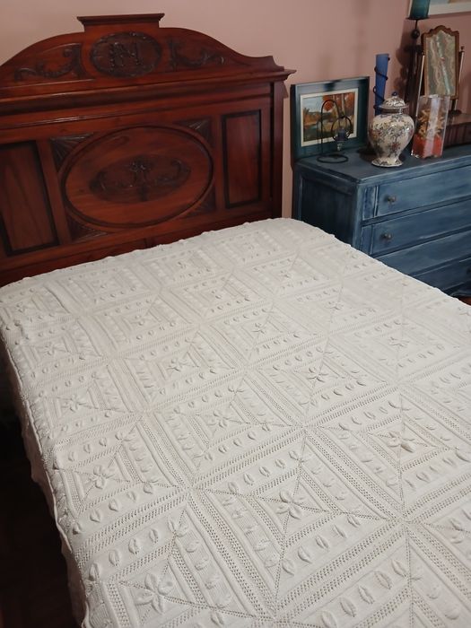 Colcha feita à mão, cama de casal